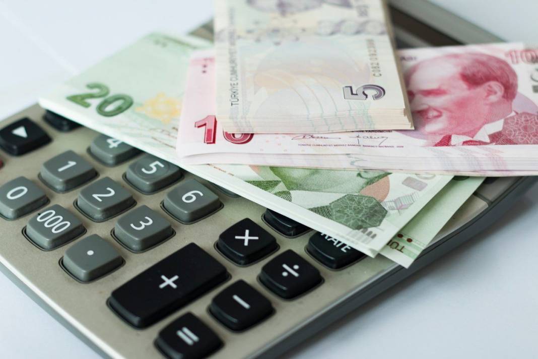 SSK Bağ-Kur emeklileri dikkat! En düşük emekli maaşında tüm hesaplar sil baştan değişti 2