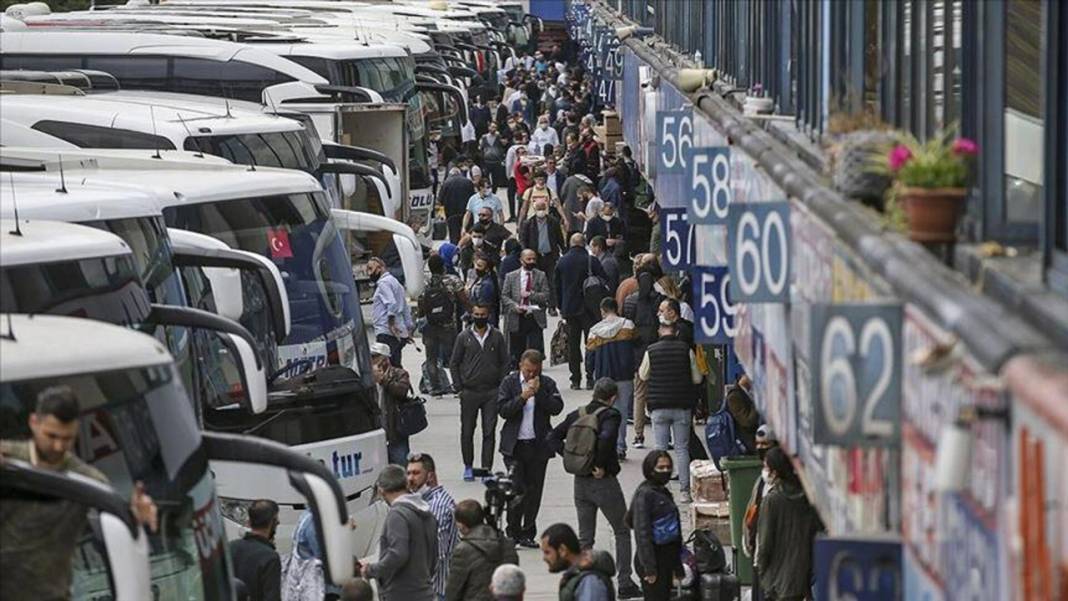 Bayrama günler kala otogarlar hareketlendi: En çok bilet alınan iller belli oldu 2