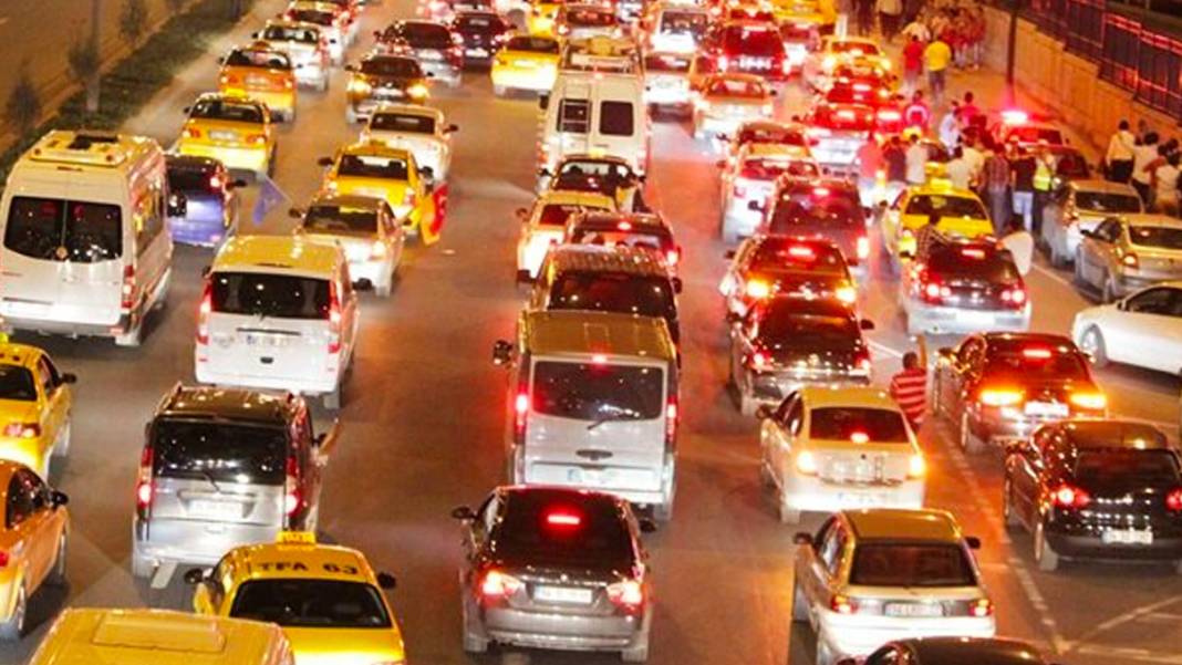 Trafikte bunu yapanlar yandı: Cezası 6 bin 440 lira oldu 1