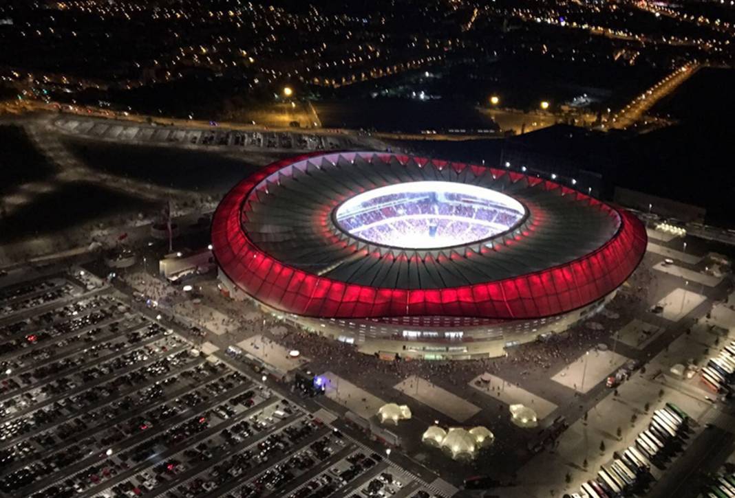 Dünyanın en sert atmosferine sahip 10 stadyumu: Birinci Türkiye'den! 6