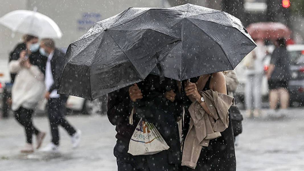 Meteoroloji'den sağanak ve fırtına uyarısı: Günlerce sürecek! 4