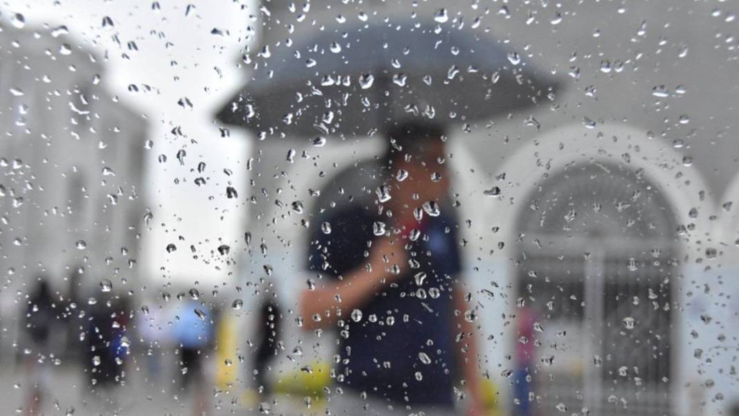 İstanbul dahil o illeri sağanak ve fırtına esir alacak: Meteoroloji tek tek uyardı! 13