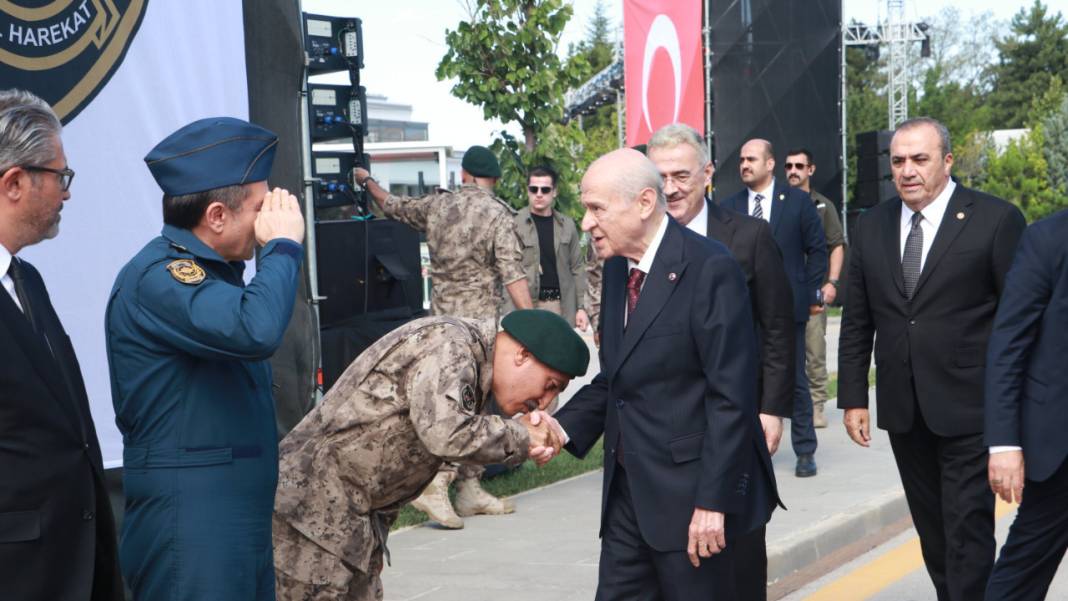 Özgür Özel'den Özel Harekat Başkanı'na çok ağır sözler. Sen yanlış devletin eline sarılmışsın 1