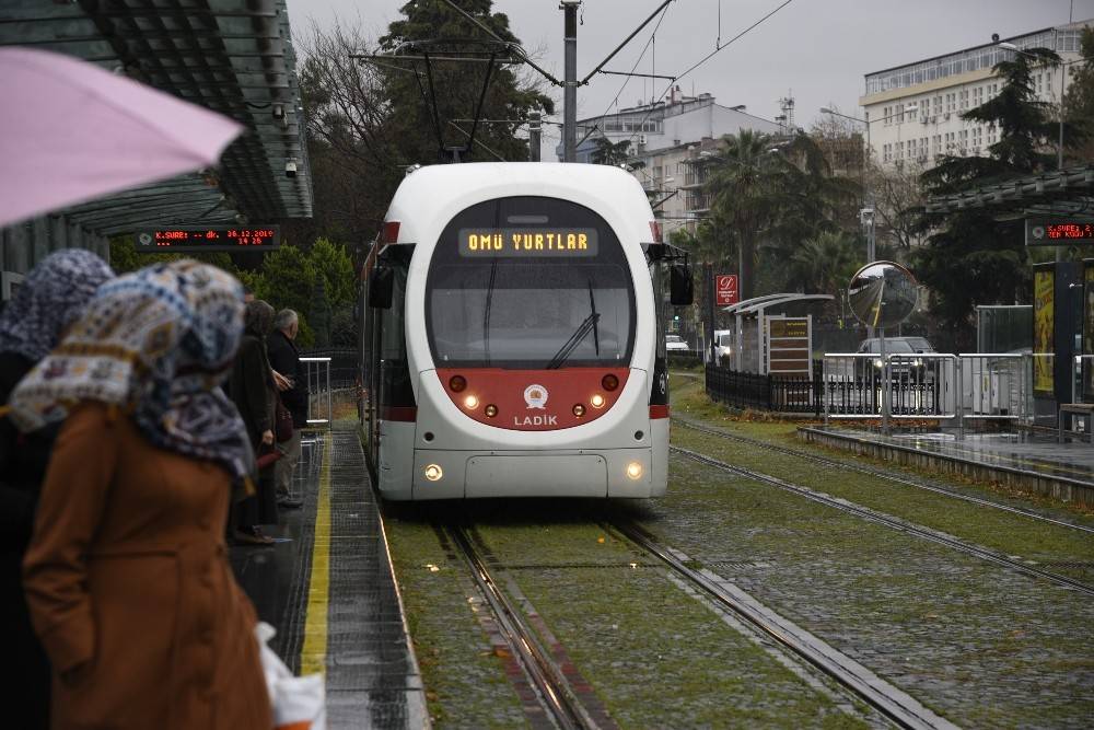 Toplu taşıma kullananlar havalara uçacak. Resmen ücretsiz oldu 5