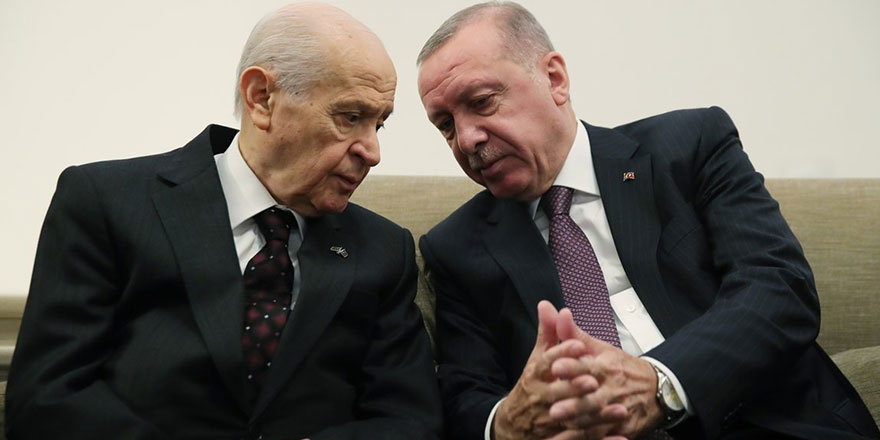 30 Ağustos töreninden sonra Bahçeli Erdoğan’a ne teklif etti: MHP'li isimden dikkat çeken çıkış