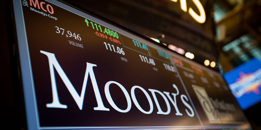 Moody's Türkiye'nin kredi notunu düşürdü