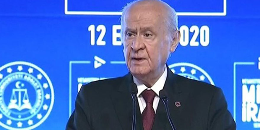 Bahçeli: Darbe Türkiye'nin on yıllarını çaldı