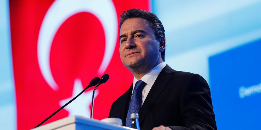 Ali Babacan imzayı attı