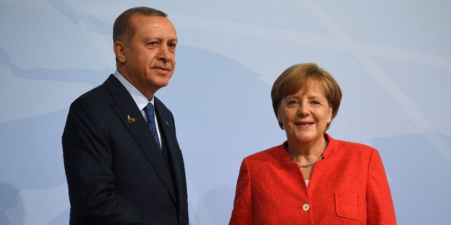 Erdoğan ile Merkel'den "Doğu Akdeniz" görüşmesi