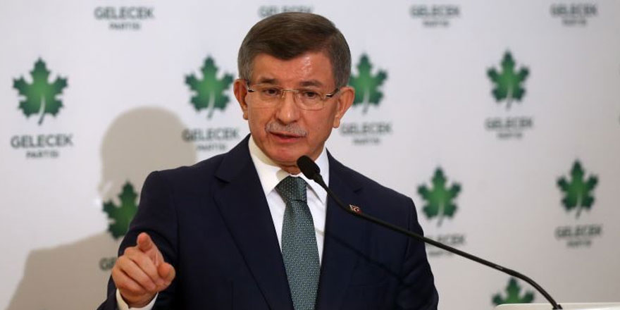 Ahmet Davutoğlu "Cumhurbaşkanı adayı olacak mısınız" sorusuna böyle yanıt verdi