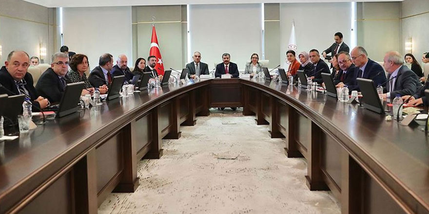 Gözler bu toplantıda! Sağlık Bakanı Fahrettin Koca açıklama yapacak
