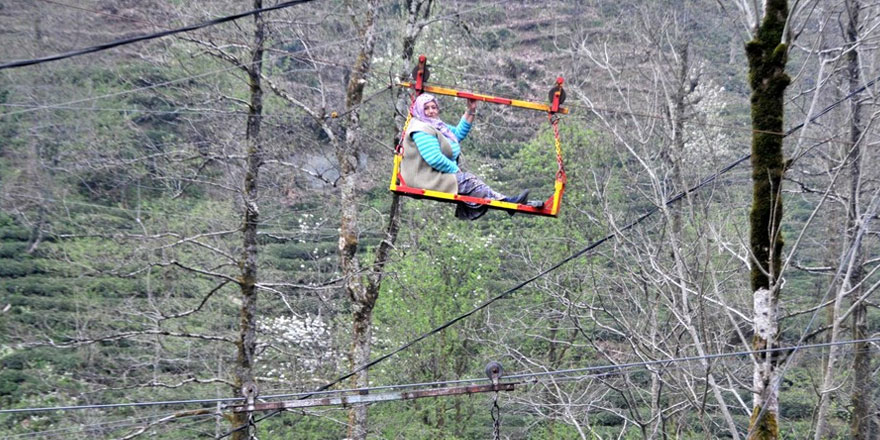 Büyük tehlike oluşturuyor! İlkel teleferikte dehşet