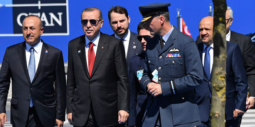 Cumhurbaşkanı Erdoğan ve Berat Albayrak ile ilgili bomba iddia: Görevi bırakacağı tarihi açıkladı