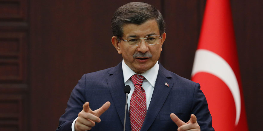 Ahmet Davutoğlu'ndan gündeme dair flaş açıklamalar!