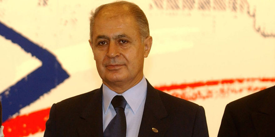 Ahmet Necdet Sezer Ankara’daki ışıkların neden açık olduğunu söyledi