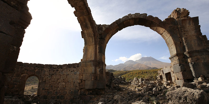 Kapadokya'daki Mokisos antik kenti turizme kazandırılacak