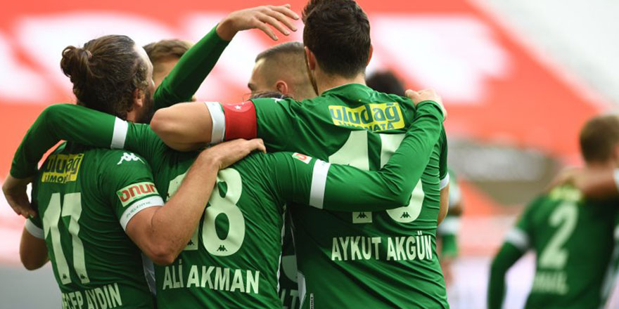 Bursaspor rahat bir nefes aldı