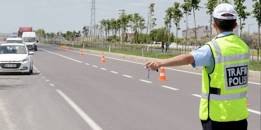 Trafik cezalarına da zam geldi! İşte en düşük ceza ücreti