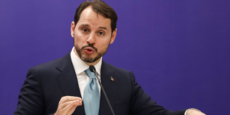 AKP'li vekiller bile dayanamadı! Berat Albayrak'ı terleten sorular