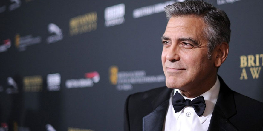 George Clooney 14 milyon doları kötü günlerinde yanında olan arkadaşlarına dağıttı