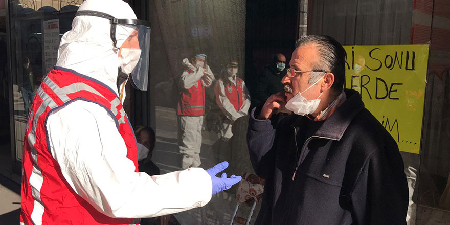 Zonguldak'ta Mehmet Karakaya sigara içerken yakalanınca...