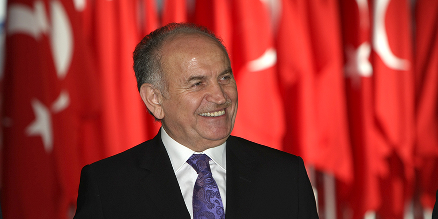 Kadir Topbaş ve tüm ailesi korona virüse yakalandı!