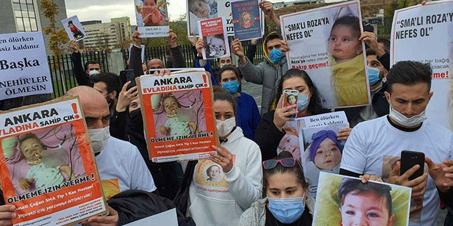 SMA hastası çocukların ailelerinden Sağlık Bakanlığı önünde eylem!