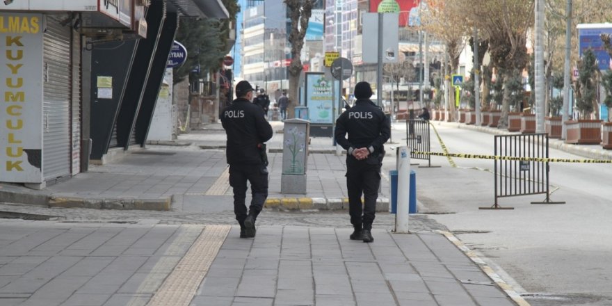 İktidar yetkilileri Türk basınına değil yabancı basına konuştu! Yasak geliyor, işte tüm detaylar