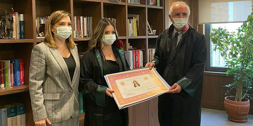 MHP'li Arzu Erdem'in kızından Devlet Bahçeli'yi kızıdıracak hareket