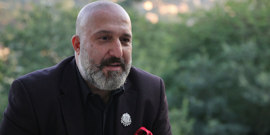 2. Abdülhamit'in torunu Orhan Osmanoğlu'nun hedefinde bu kez tarihçi Sinan Meydan var