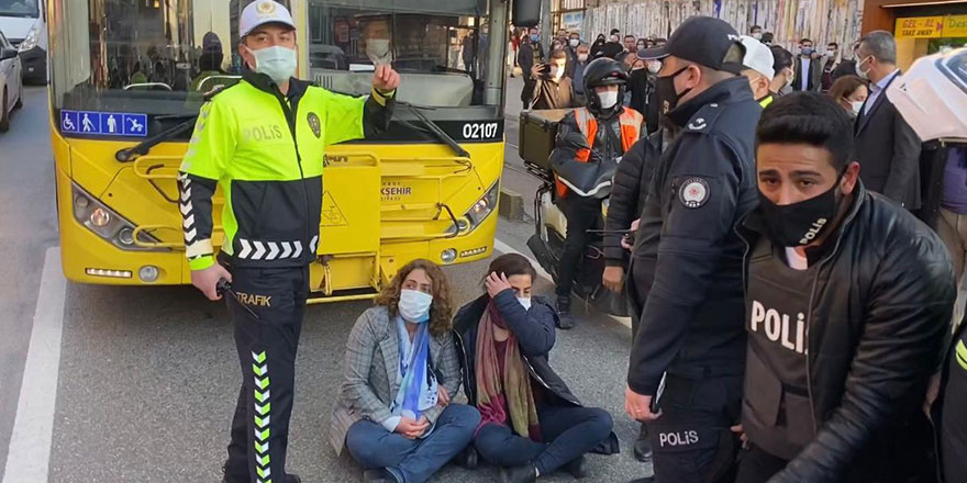 İstanbul Valiliği'nden Kadıköy'de gözaltına alınanlar hakkında açıklama!