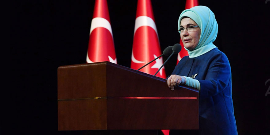 Emine Erdoğan'dan dikkat çeken sözler: Torunlarım için üzülüyorum