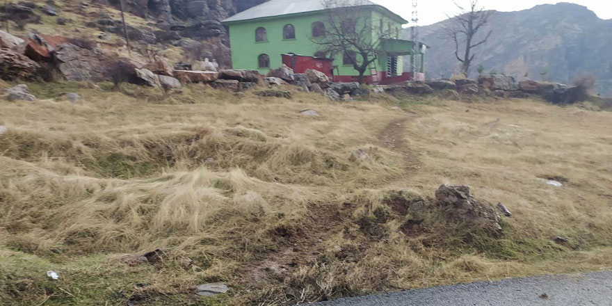 Terör örgütü PKK yine sivilleri hedef aldı