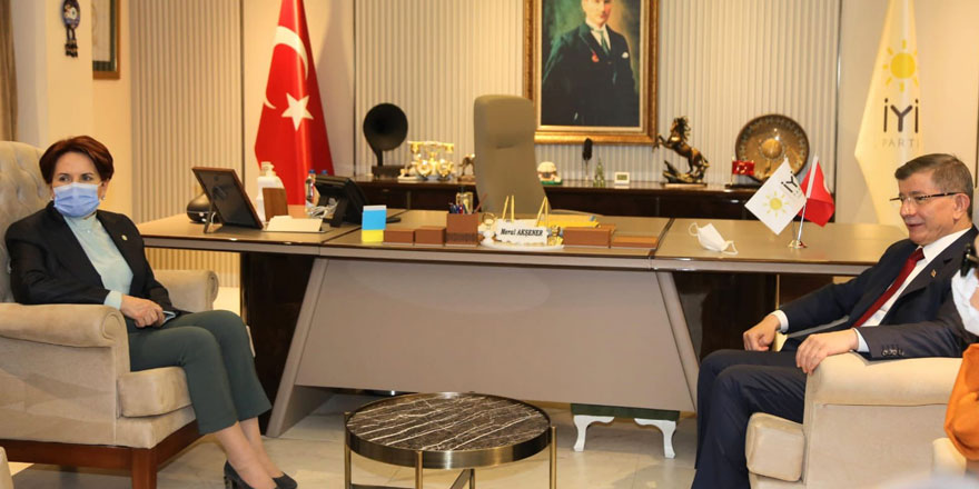 Ahmet Davutoğlu'ndan Meral Akşener'e destek ziyareti