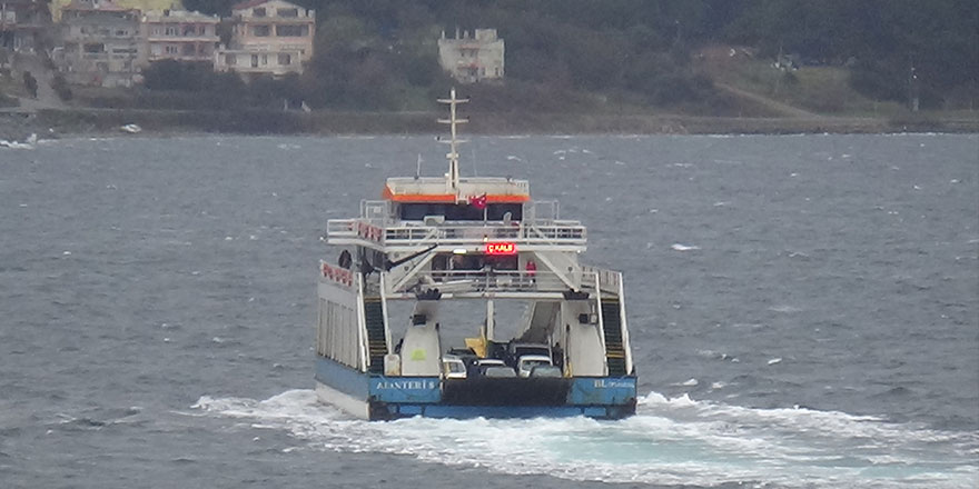 Bozcaada ve Gökçeada feribot seferleri iptal edildi!