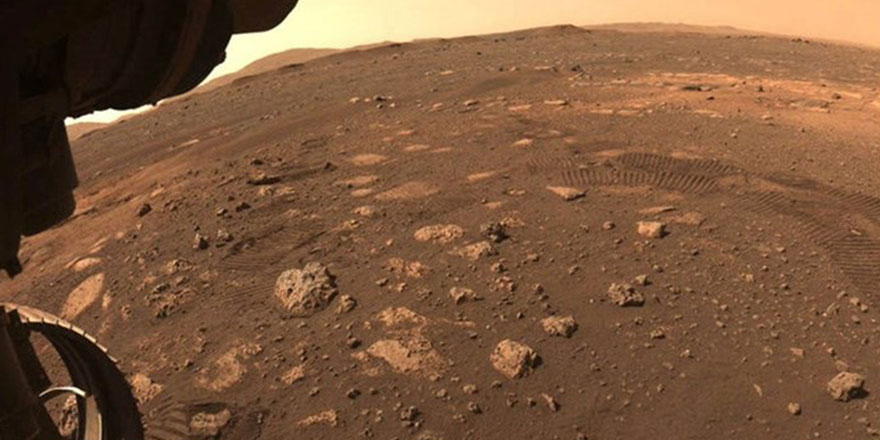 Tarihte bir ilk! NASA Mars yüzeyinden  ilk ses kaydını paylaştı