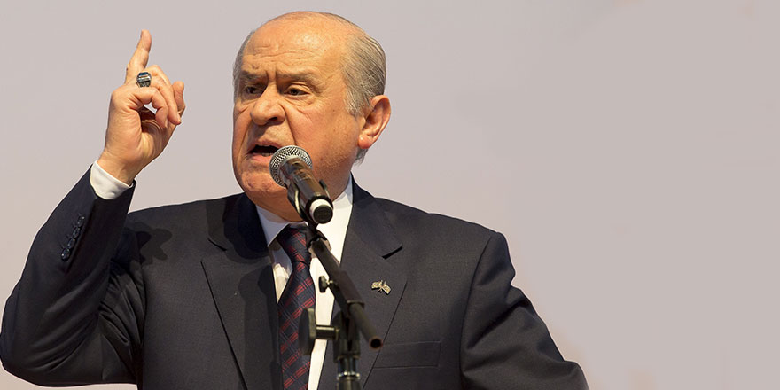 Devlet Bahçeli'den üniversite sınavlarına hazırlanan gençlere ilginç tavsiye!