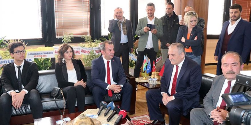 CHP'li başkan Bolu'da göreve başladı