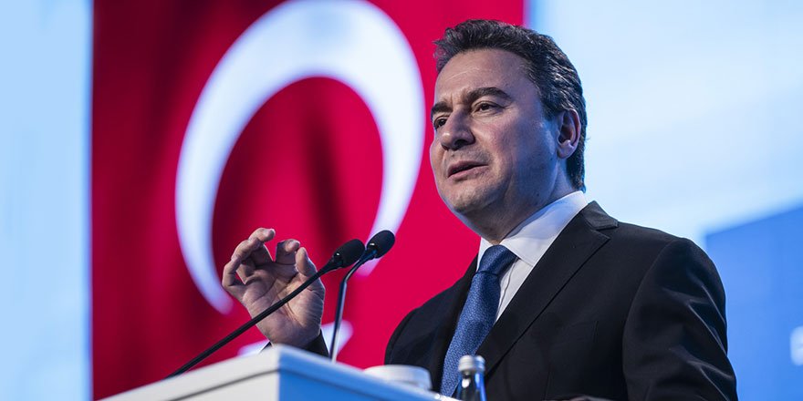 Ali Babacan'dan dikkat çeken 'Damat' Berat Albayrak yorumu