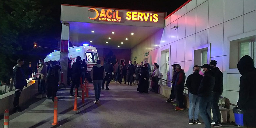 Kocaeli'nin Gölcük ilçesinde silahlı bıçaklı kavga!