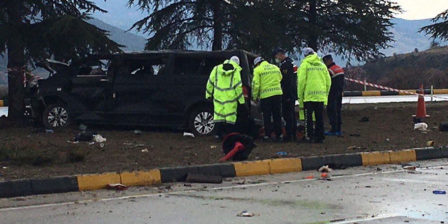 Isparta'da feci kaza! Çok sayıda yaralı ve ölüler var