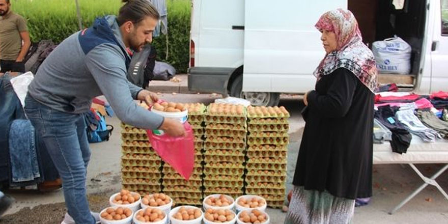 28 kere Türkiye şampiyonu olan 23 yaşındaki milli atlet Nihat Tokmak geçinmek için bakın ne yapıyor