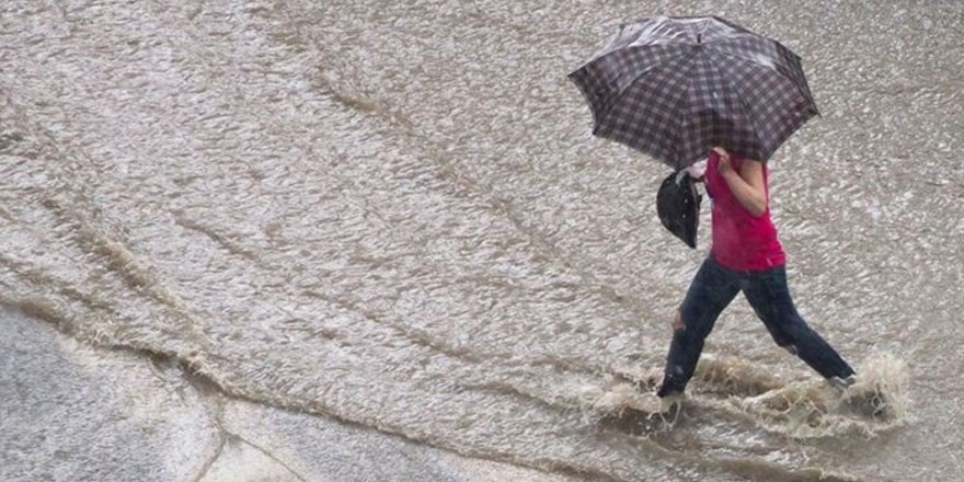 Meteoroloji bölge bölge uyardı! Kuvvetli sağanak ve fırtına  geliyor