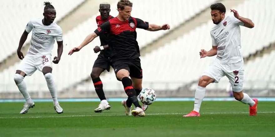 Fatih Karagümrük, Hatayspor'u 1-0 mağlup etti