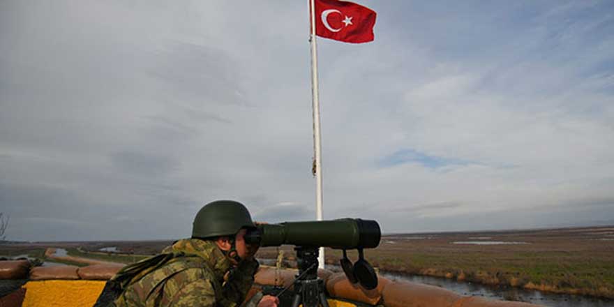 Yunanistan'a kaçak geçmeye çalışan 5 kişi yakalandı