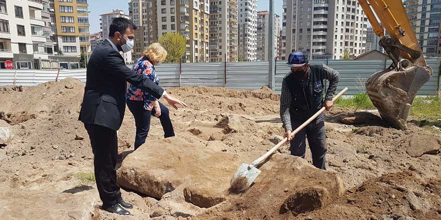 Kayseri'de inşaat kazısında Roma Dönemi'ne ait eserler bulundu!