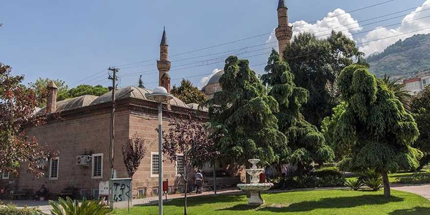 Manisa Mesir Cami'sinin hoparlöründen şok anons!