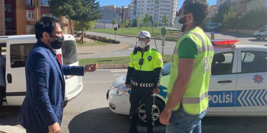 Önce polisten kaçtı, sonra dönüp...