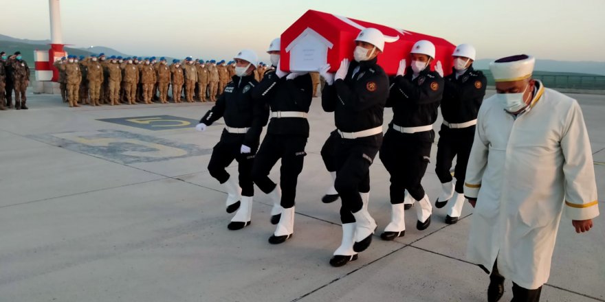 Ağrı’da şehit olan özel harekat polisi Veli Kabalay törenle memleketine uğurlandı