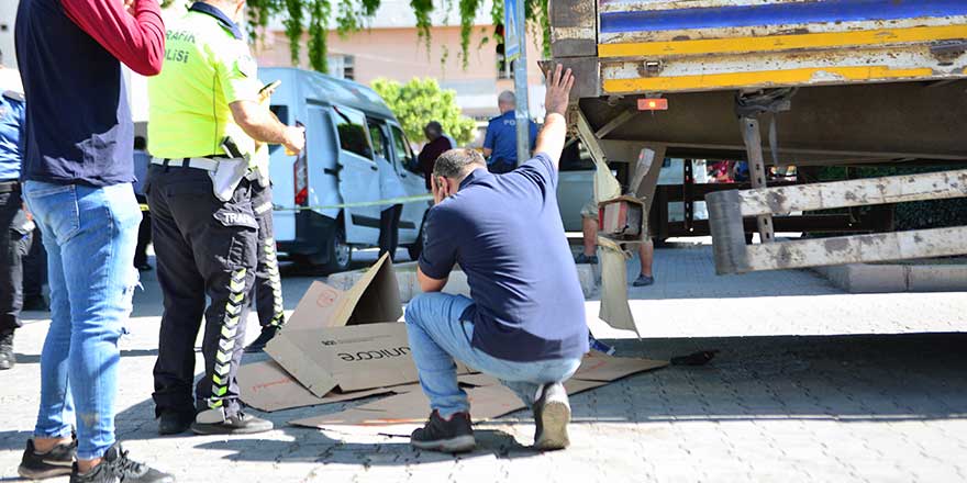 Adana’da Enes Akbulut TIR'ın altında kalarak can verdi!